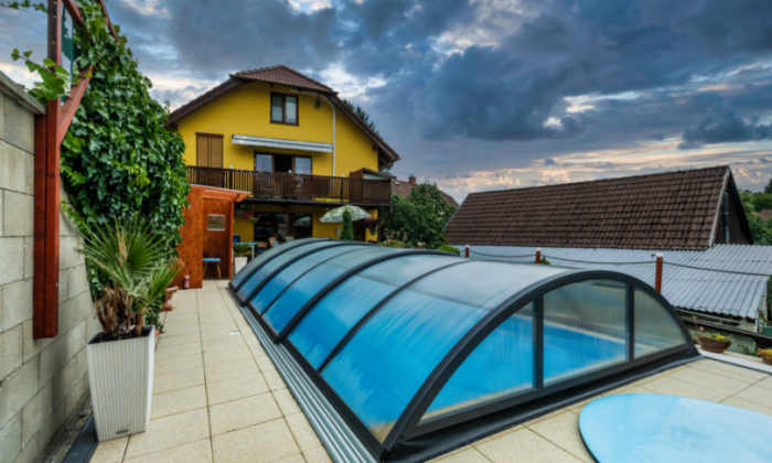 Pool Enclosure - How to Choose and What Materials to Consider?