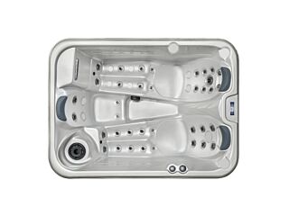 Celtic 4 - 3 Person Hot Tub