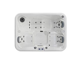 Celtic 5 - 3 Person Hot Tub