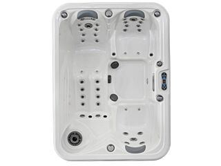 HC 5  - 3 Person Hot Tub