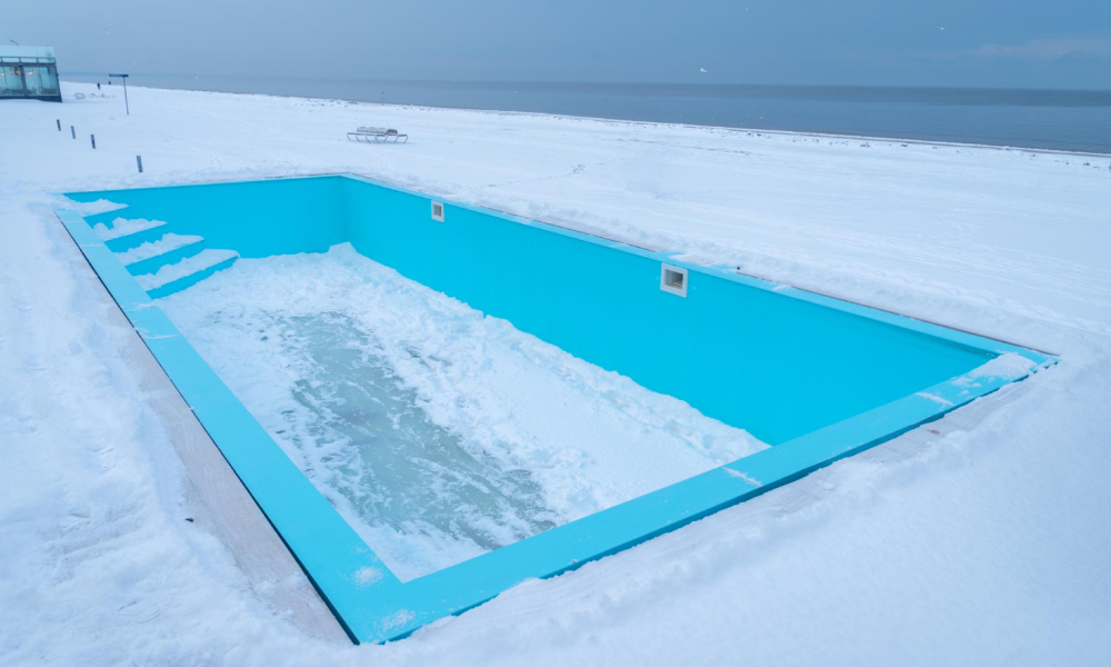 How to Winterize a Swimming Pool: A Comprehensive Guide